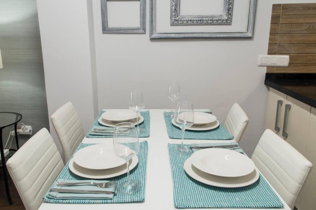New!!! Luxury Center & Private Terrace Lejlighed *