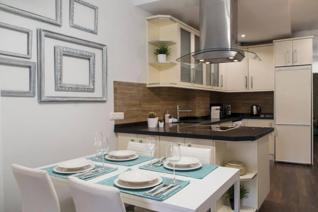 Lejlighed New!!! Luxury Center & Private Terrace *